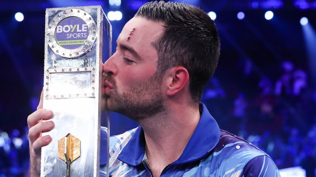 Humphries savours &lsquo;special&rsquo; win after ending run of major near-misses