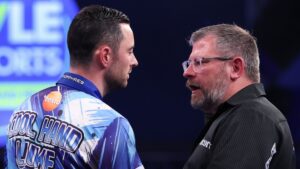 Humphries: Reaching final &lsquo;doesn&rsquo;t mean anything&rsquo; without beating Price!