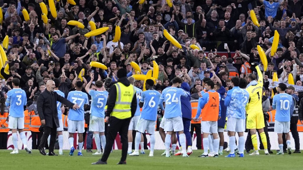 &lsquo;What do you want us to do?&rsquo; – Maresca defends Anfield celebrations