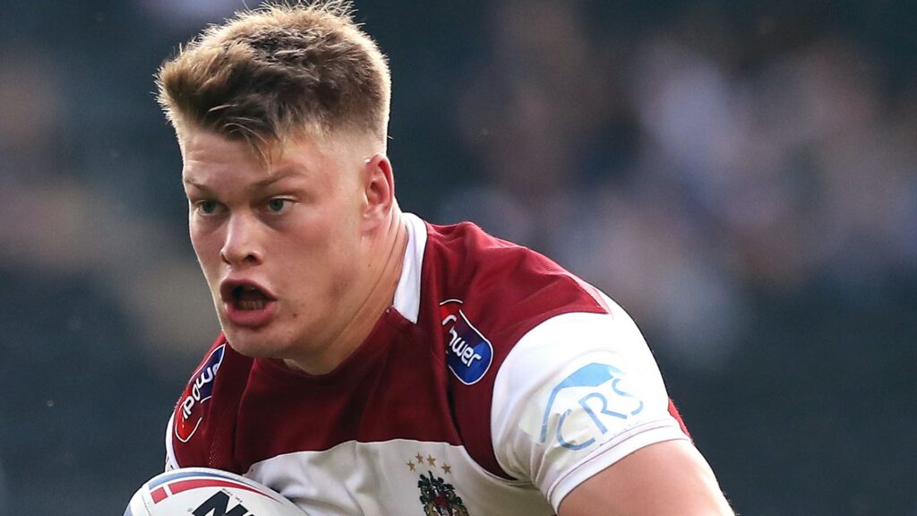 England rocked by injury on eve of World Cup