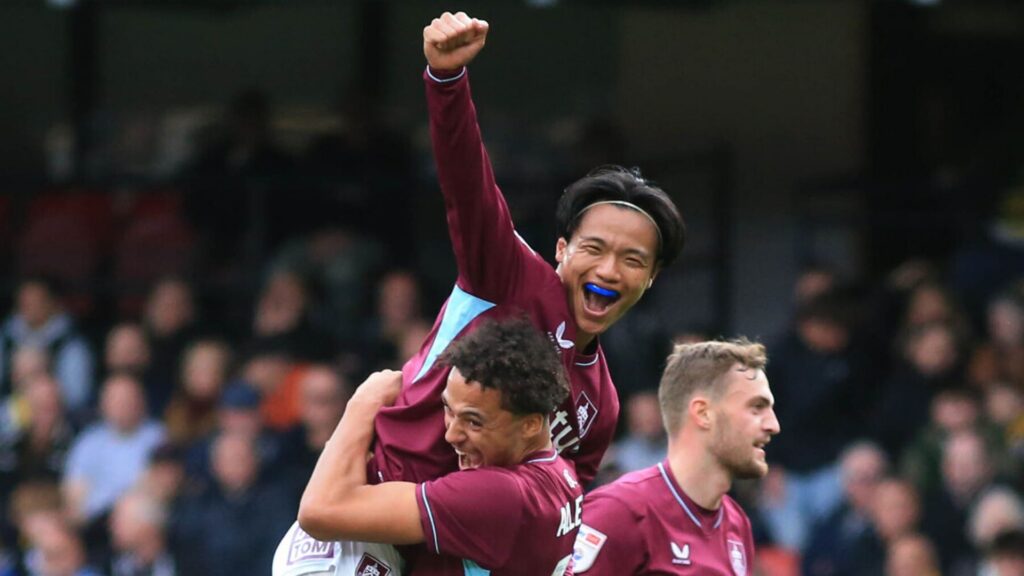 Burnley thump Watford to finally collect first win