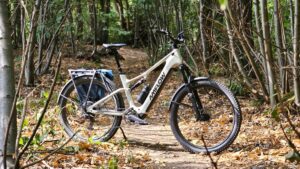 On a essayé l’Amflow TL Carbon, un VTC électrique ultra performant et confortable qui mérite son 10/10